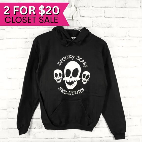 Spooky Scary Skeletons Black Long Sleeve Hoodie Women Large Sweatshirt Halloween - Picture 1 of 7